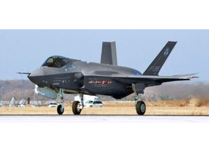 F35